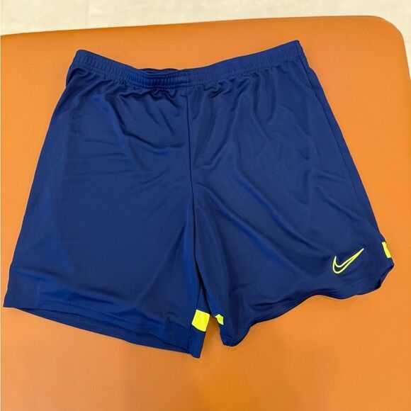 Nike Dri-Fit Blue Athletic Shorts - Picture 1 of 4